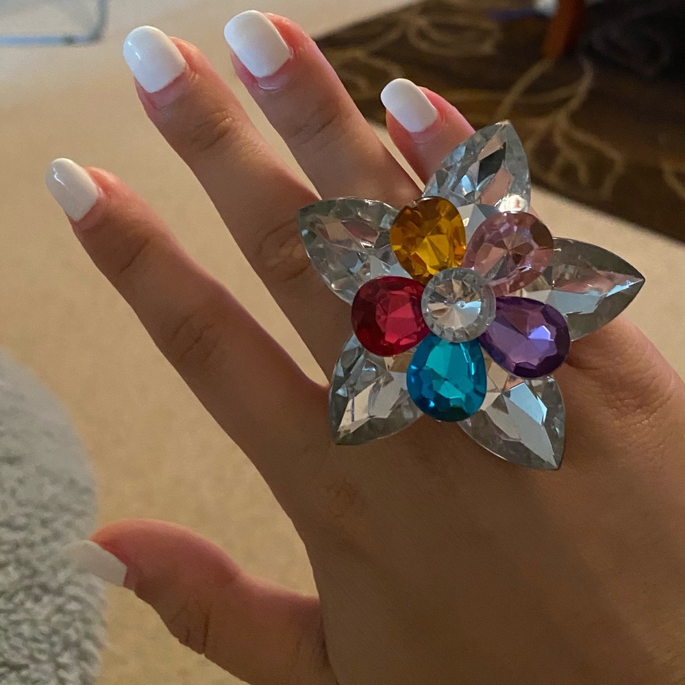 Plastic Flower Ring - Multicolor